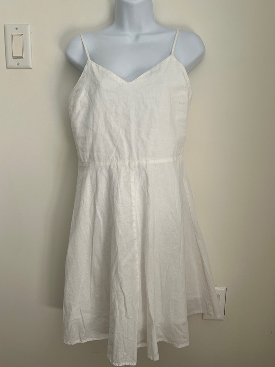 GAP Dresses & Skirts - Women's White Spaghetti Strap Sundress